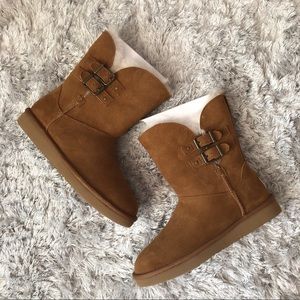 NWOT UGG Renley II Moto Buckle Boot